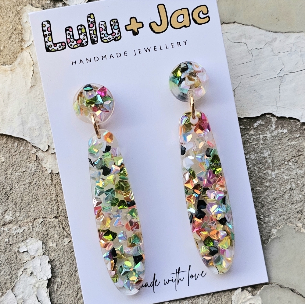 New dangle resin earrings - Picture 1 of 4
